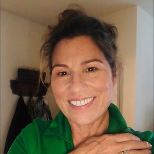 Meet your Posher, Deborah